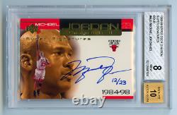 1999 Upper Deck Ovation Super Signatures Auto Gold Michael Jordan #12/23 Bgs 8