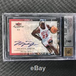 2006-07 Fleer Autographics MICHAEL JORDAN Auto BGS 9/10 RARE