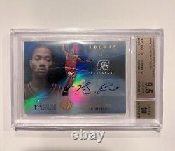 2008-09 Upper Deck Radiance #89RC Derrick Rose RC Auto 97/99
