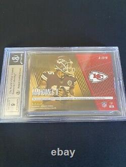 2018 Absolute Patch Autograph Patrick Mahomes # 15/25 Bgs 9 Jersey # 1/1 Auto