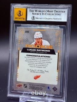 2021-22 Stature Rookie Autographs Lucas Raymond #200 Green /149 BGS 9 Auto 10