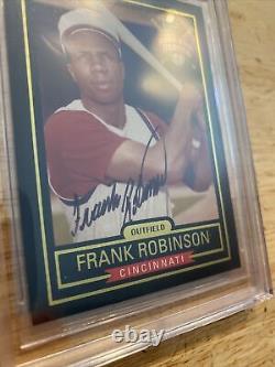 Frank Robinson BGS AUTOGRAPH 1999 Hillshire Farms Authentic Auto Collector Card