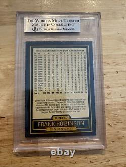 Frank Robinson BGS AUTOGRAPH 1999 Hillshire Farms Authentic Auto Collector Card