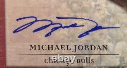 Michael Jordan 2006-07 Fleer Autographics SP Autograph BGS 9.5 GEM Auto 10 Bulls