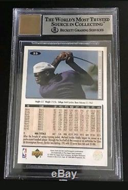 Michael Jordan ERROR BGS 9 10 Auto 1994-95 Collector's Choice 23 Gold Signature