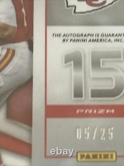 Patrick Mahomes 2019 Spectra Signatures /25 Auto Bgs 10 Great Autograph Card