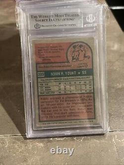 Robin Yount? 1975 Topps Rookie Autographed RC BGS BAS Auto Brewers