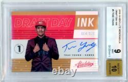 Trae Young 2018-19 Absolute Draft Day Autograph #5 /125 BGS 9 Auto 10 ON CARD