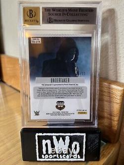 Undertaker 2023 Prizm WWE Throwback Signatures Auto Autograph gold /10 BGS 9
