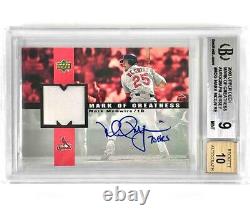 Upper Deck UD Mark McGwire of Greatness 70 HR jersey autograph BGS 9 & 10 Auto