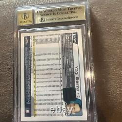 Yogi Berra Signed 2004 Topps Retired Signature BGS 9.5 Auto 10